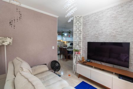 Casa de condomínio à venda com 90m², 3 quartos e 2 vagasSala