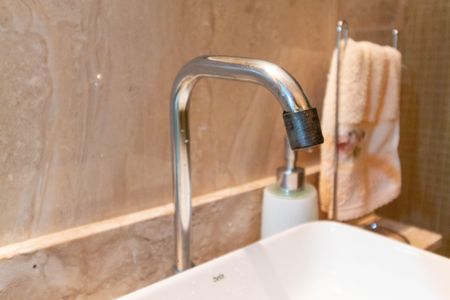 Casa de condomínio à venda com 90m², 3 quartos e 2 vagasLavabo