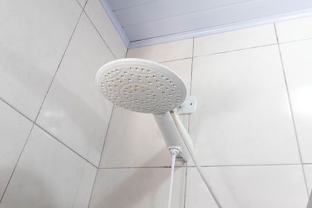 Casa de condomínio à venda com 90m², 3 quartos e 2 vagasBanheiro da Suíte