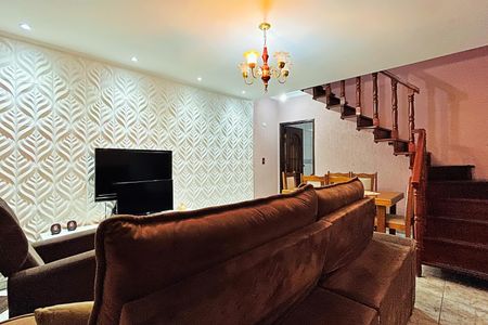 Casa à venda com 138m², 2 quartos e 2 vagasSala