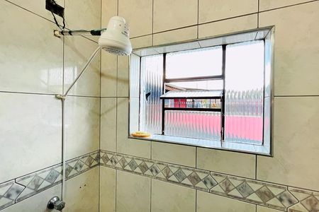 Casa à venda com 138m², 2 quartos e 2 vagasBanheiro 1