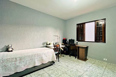 Casa à venda com 138m², 2 quartos e 2 vagasQuarto 2