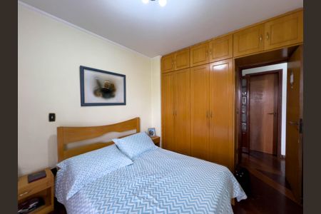 Apartamento à venda com 118m², 3 quartos e 2 vagas Apartamento à venda com 118m², 3 quartos e 2 vagasQuarto 3