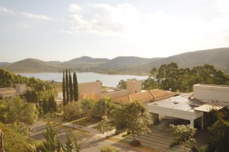 Casa de condomínio à venda com 370m², 4 quartos e 7 vagasVista/Sacada/Suíte 4