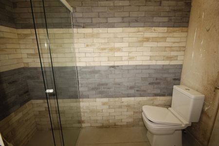 Casa de condomínio à venda com 370m², 4 quartos e 7 vagasBanheiro /Suíte 4