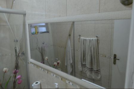 Casa de condomínio à venda com 78m², 2 quartos e 1 vagaBanheiro