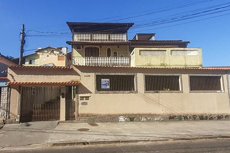 Casa de condomínio à venda com 78m², 2 quartos e 1 vagaFachada