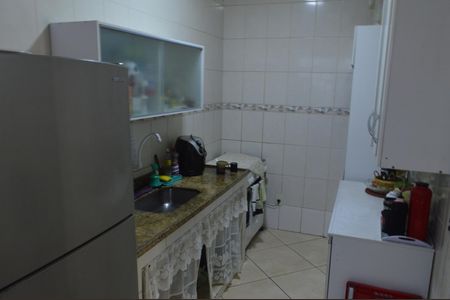 Casa de condomínio à venda com 78m², 2 quartos e 1 vagaCozinha
