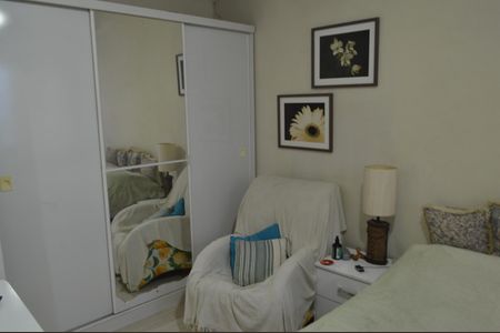 Casa de condomínio à venda com 78m², 2 quartos e 1 vagaQuarto 1