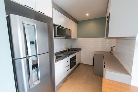 Apartamento à venda com 47m², 2 quartos e 1 vaga Apartamento à venda com 47m², 2 quartos e 1 vagaCozinha/área de serviço