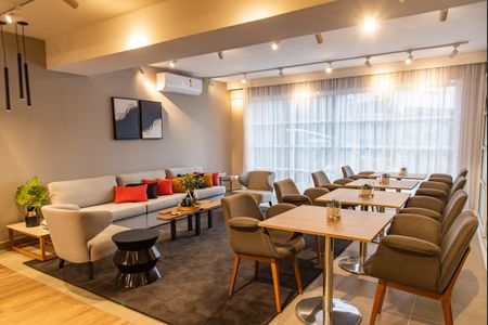 Apartamento à venda com 47m², 2 quartos e 1 vaga Apartamento à venda com 47m², 2 quartos e 1 vagaEspaço de festas