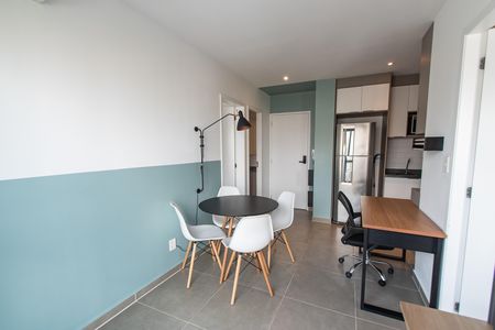 Apartamento à venda com 47m², 2 quartos e 1 vaga Apartamento à venda com 47m², 2 quartos e 1 vagaSala