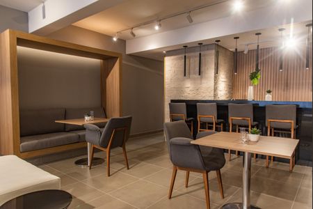 Apartamento à venda com 47m², 2 quartos e 1 vaga Apartamento à venda com 47m², 2 quartos e 1 vagaEspaço gourmet