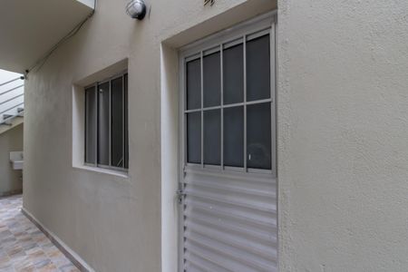 Apartamento para alugar com 38m², 1 quarto e sem vaga Apartamento para alugar com 38m², 1 quarto e sem vagaEntrada