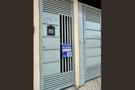 Apartamento para alugar com 38m², 1 quarto e sem vaga Apartamento para alugar com 38m², 1 quarto e sem vagaFachada