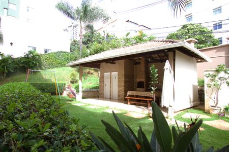 Apartamento à venda com 85m², 4 quartos e 2 vagas Apartamento à venda com 85m², 4 quartos e 2 vagasÁrea comum - Churrasqueira