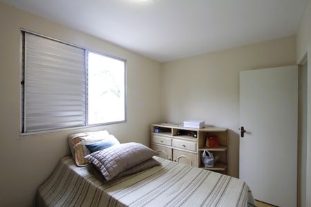 Apartamento à venda com 85m², 4 quartos e 2 vagasQuarto 2