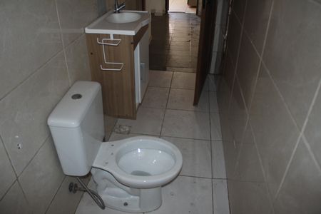 Casa à venda com 100m², 3 quartos e 2 vagasBanheiro