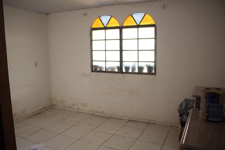 Casa à venda com 100m², 3 quartos e 2 vagasQuarto 2