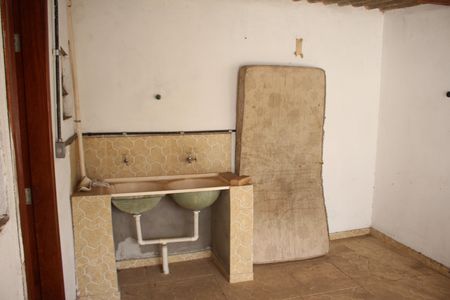 Casa à venda com 100m², 3 quartos e 2 vagasÁrea de Serviço