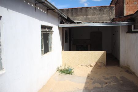 Casa à venda com 100m², 3 quartos e 2 vagasQuintal