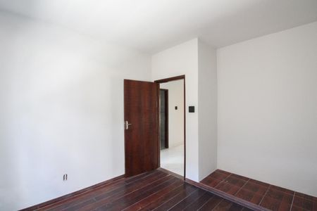 Casa à venda com 360m², 2 quartos e 3 vagas Casa à venda com 360m², 2 quartos e 3 vagasQuarto 1