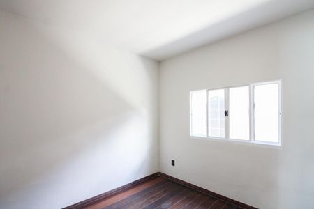 Casa à venda com 360m², 2 quartos e 3 vagas Casa à venda com 360m², 2 quartos e 3 vagasQuarto 1