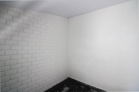 Casa à venda com 360m², 2 quartos e 3 vagas Casa à venda com 360m², 2 quartos e 3 vagasEdícula