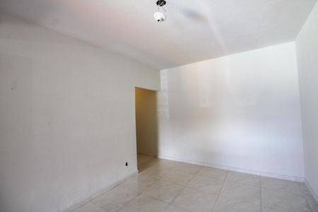 Casa à venda com 360m², 2 quartos e 3 vagas Casa à venda com 360m², 2 quartos e 3 vagasSala 1