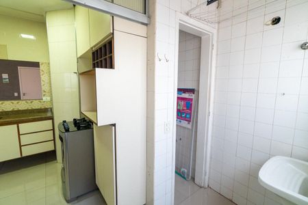 Apartamento à venda com 60m², 2 quartos e 1 vaga Apartamento à venda com 60m², 2 quartos e 1 vagaLavanderia