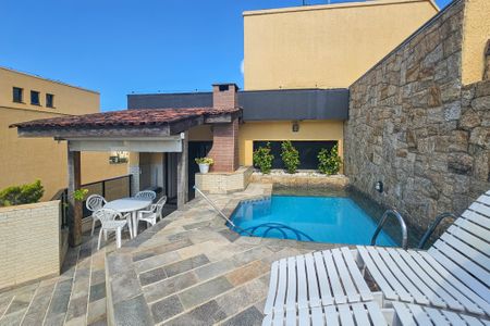 Apartamento para alugar com 240m², 2 quartos e 3 vagasÁrea comum - Piscina