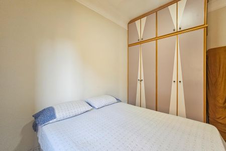 Apartamento para alugar com 240m², 2 quartos e 3 vagasQuarto