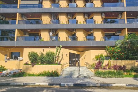 Apartamento para alugar com 240m², 2 quartos e 3 vagasFachada