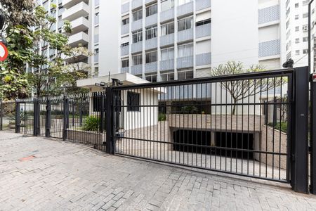 Apartamento à venda com 110m², 2 quartos e 1 vagaFachada