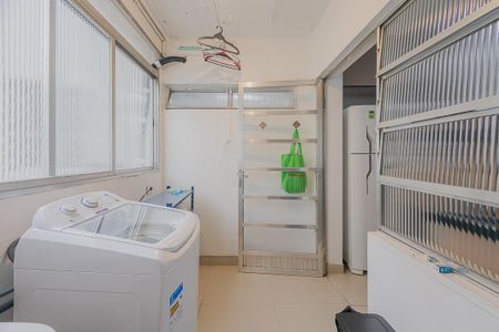 Apartamento à venda com 110m², 2 quartos e 1 vagaÁrea de Serviço