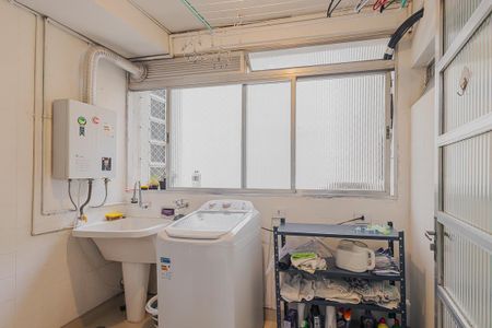 Apartamento à venda com 110m², 2 quartos e 1 vagaÁrea de Serviço