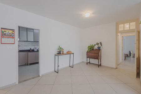 Apartamento à venda com 110m², 2 quartos e 1 vagaSala