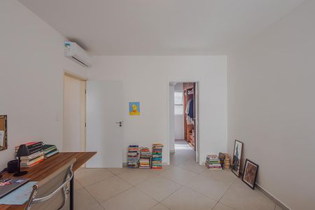 Apartamento à venda com 110m², 2 quartos e 1 vagaSuíte