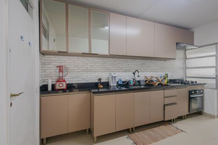 Apartamento à venda com 110m², 2 quartos e 1 vagaCozinha