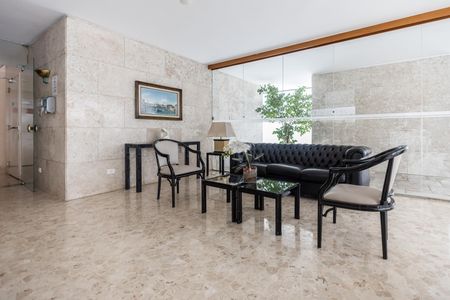 Apartamento à venda com 110m², 2 quartos e 1 vagaHall social