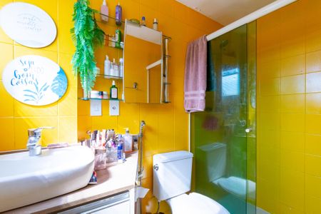 Apartamento à venda com 75m², 3 quartos e 2 vagasBanheiro da Suíte