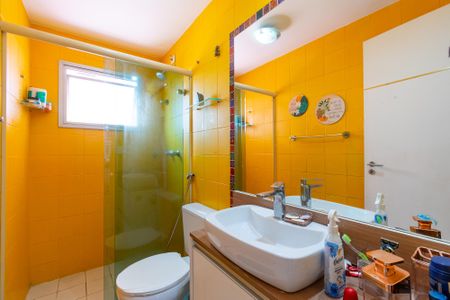 Apartamento à venda com 75m², 3 quartos e 2 vagasBanheiro Social