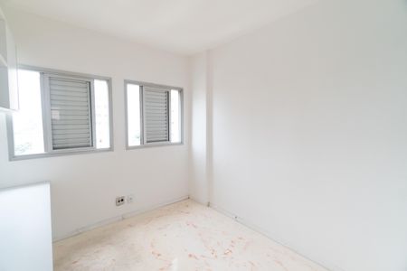 Apartamento à venda com 73m², 3 quartos e 2 vagasQuarto 2