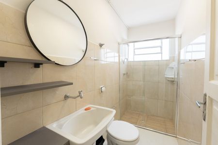 Studio para alugar com 30m², 1 quarto e sem vaga Studio para alugar com 30m², 1 quarto e sem vagaBanheiro