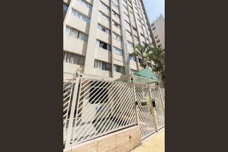 Studio para alugar com 30m², 1 quarto e sem vaga Studio para alugar com 30m², 1 quarto e sem vagaFachada