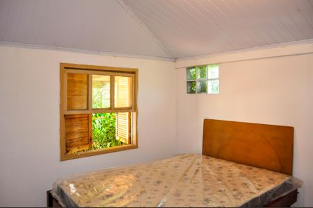 Casa à venda com 90m², 4 quartos e 6 vagasCasa 2 - Quarto 1