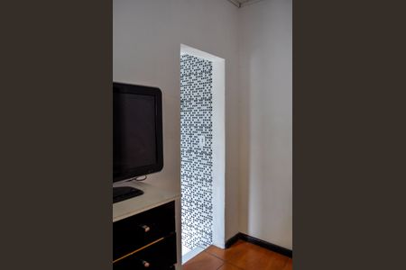 Casa à venda com 90m², 4 quartos e 6 vagasCasa 2 - Sala