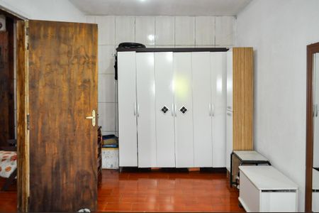 Casa à venda com 90m², 4 quartos e 6 vagasQuarto 1