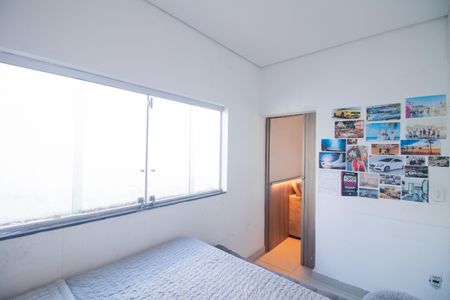 Casa à venda com 525m², 2 quartos e 10 vagasQuarto