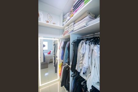 Casa à venda com 525m², 2 quartos e 10 vagasCloset